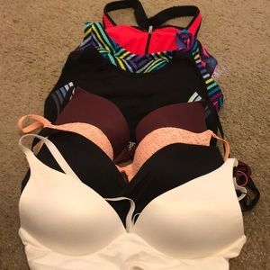****SOLD***** VS Bra/Sport Bra Bundle (5)